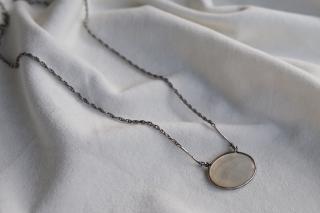 Vivianna Torun Bülow-Hübe Silver mother of pearl necklace. photo